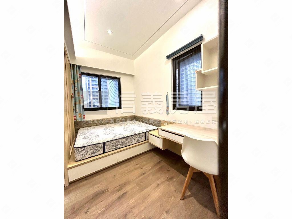 聯上世紀發財三房車位房屋室內格局與周邊環境