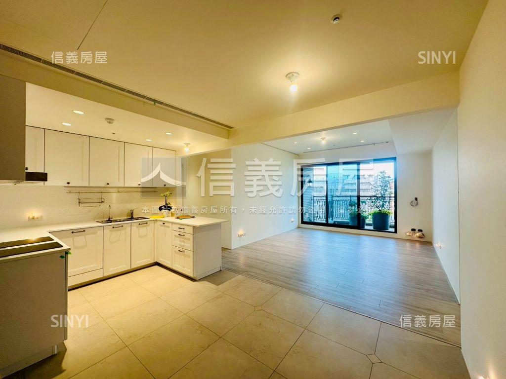 龍寶愛臻邸三房朝東雙車戶房屋室內格局與周邊環境