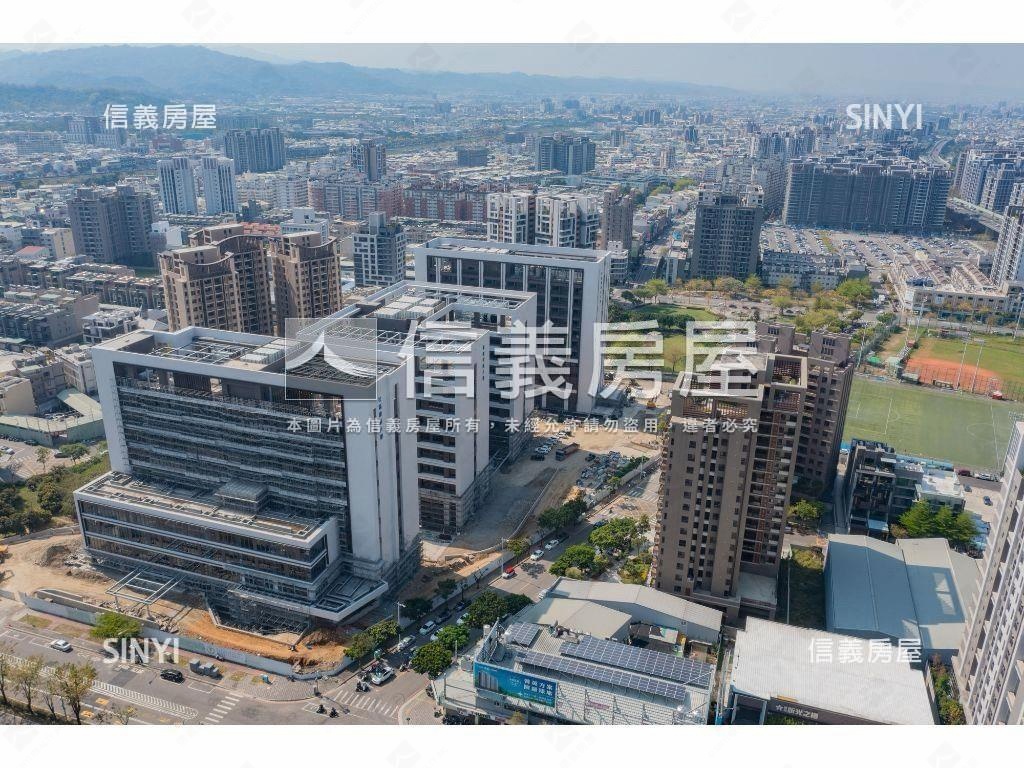 太原ＹＥＳ三房平面車位房屋室內格局與周邊環境