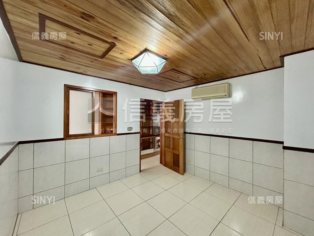近中山路寬４米金店面房屋室內格局與周邊環境