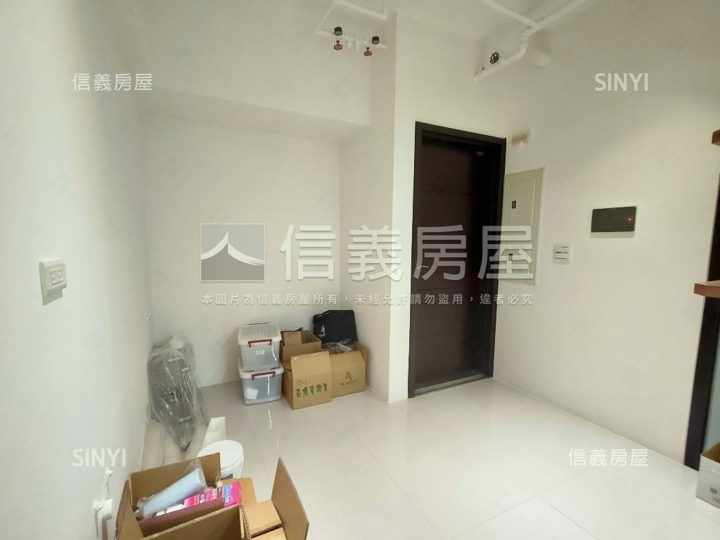 超級城市ＳＵＰＥＲ曼哈頓房屋室內格局與周邊環境