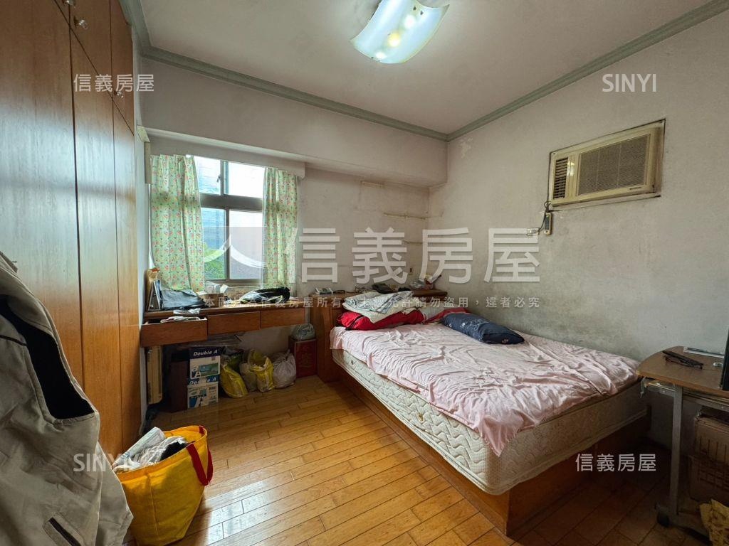 台北神話兩房車位房屋室內格局與周邊環境