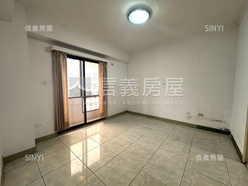 中正紀念堂綠蔭美廈房屋室內格局與周邊環境
