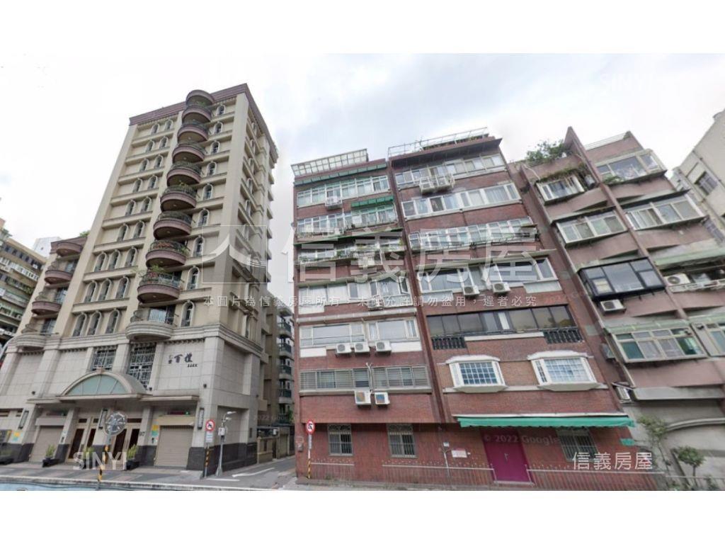 中正紀念堂綠蔭美廈房屋室內格局與周邊環境