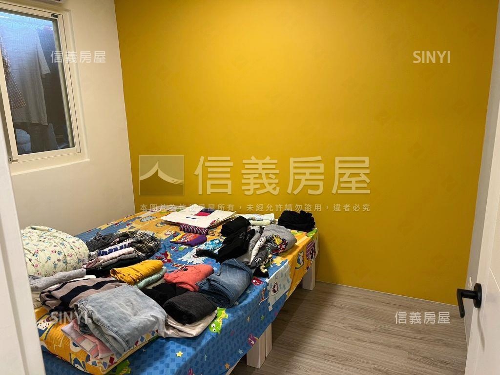 海山捷運輕奢電梯三房房屋室內格局與周邊環境