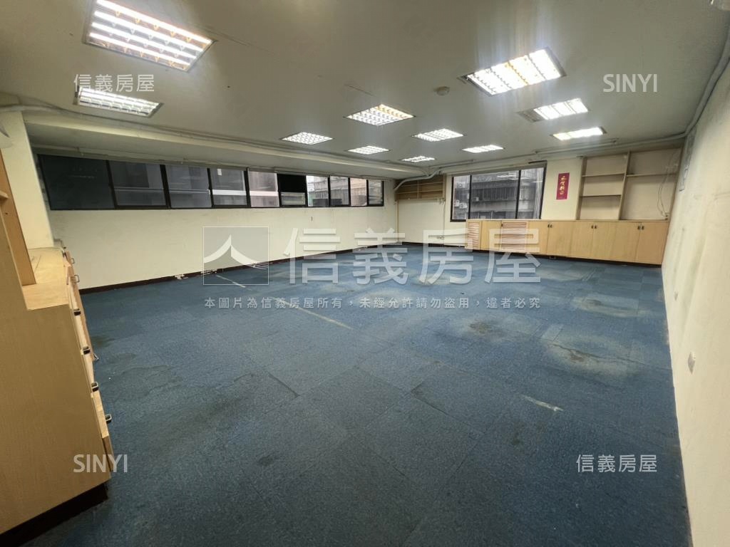 南京通商稀有近捷運純辦公房屋室內格局與周邊環境