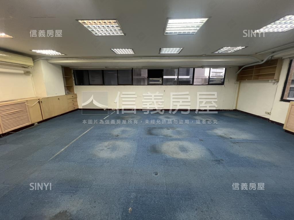 南京通商稀有近捷運純辦公房屋室內格局與周邊環境