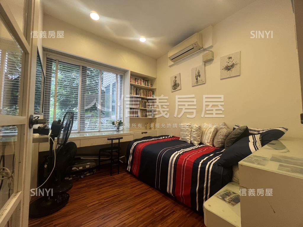 景觀四房附車位房屋室內格局與周邊環境