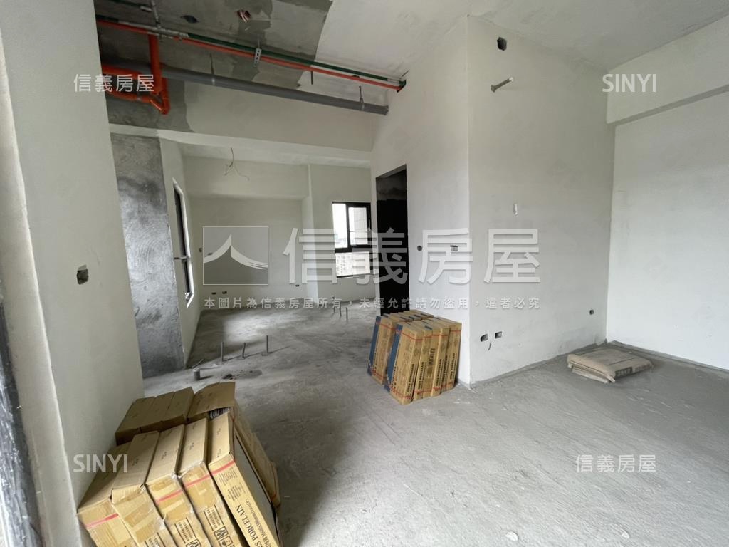 首笠民族８樓兩房大橋捷運房屋室內格局與周邊環境