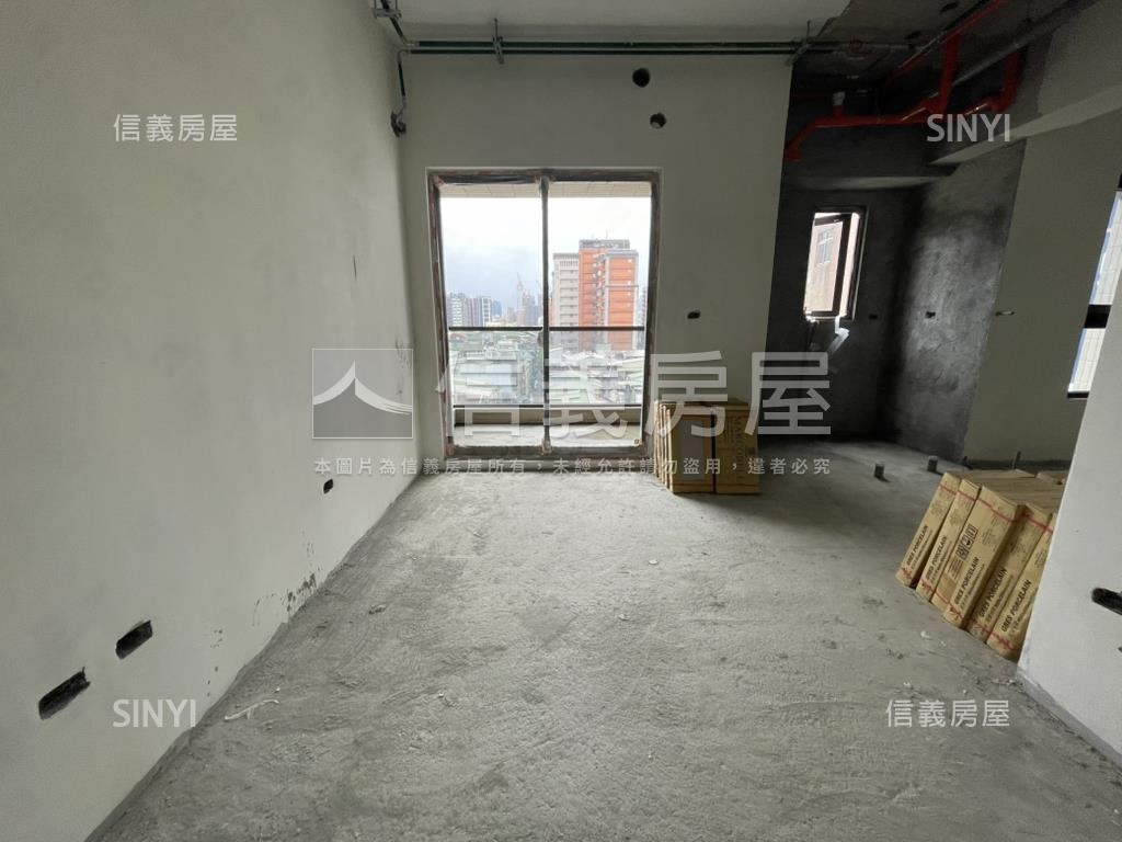 首笠民族８樓兩房大橋捷運房屋室內格局與周邊環境