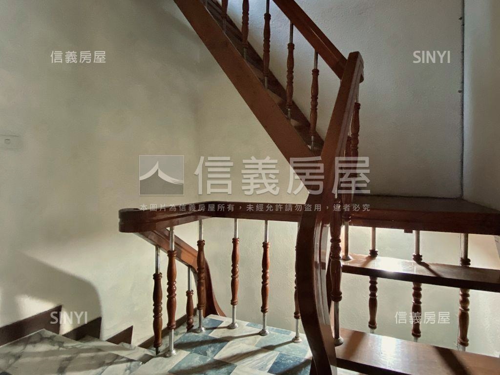 頂美庭院式洋房房屋室內格局與周邊環境