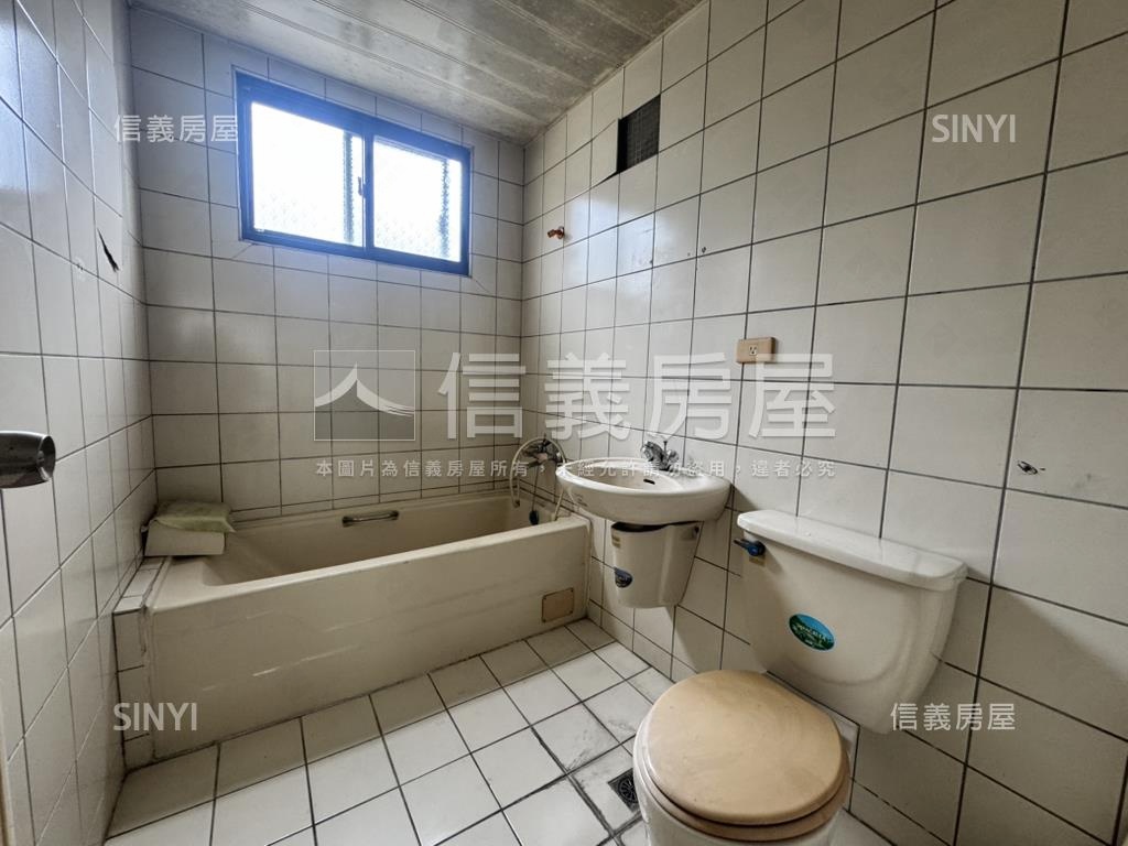 近瑞城國小臨路透天房屋室內格局與周邊環境