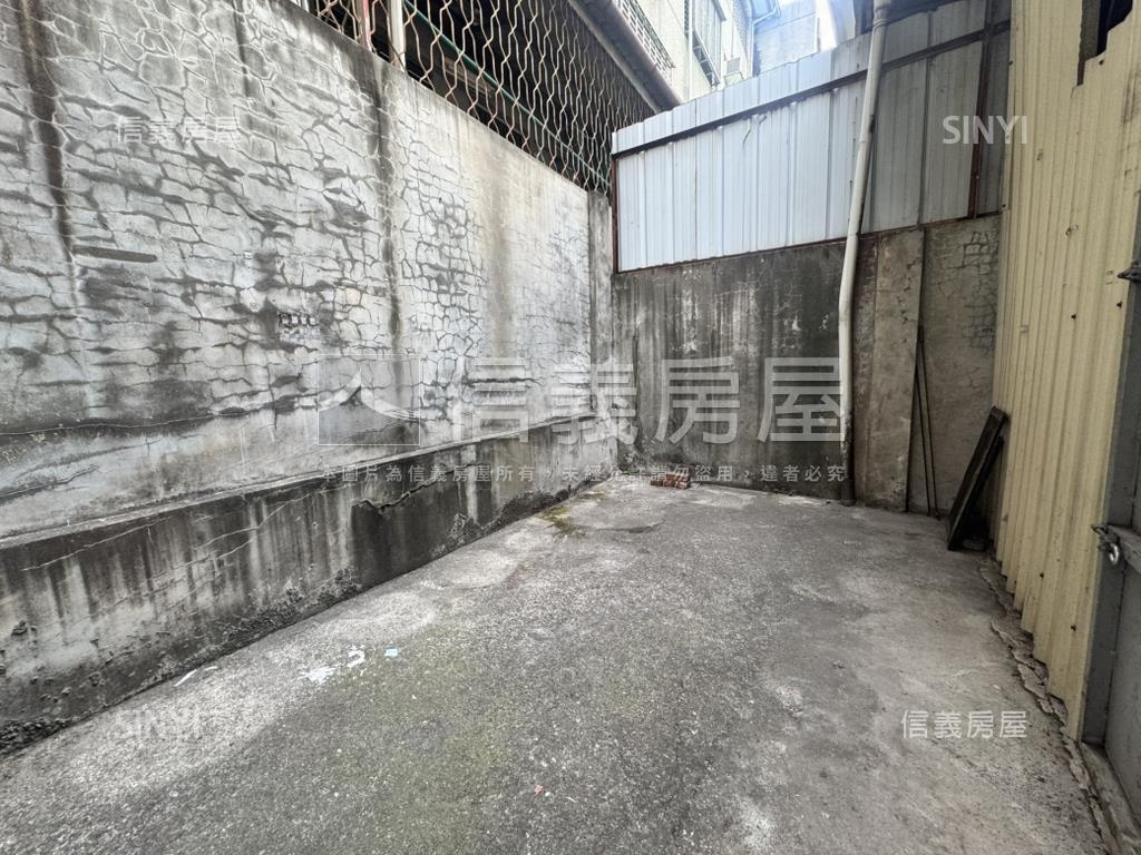 近瑞城國小臨路透天房屋室內格局與周邊環境