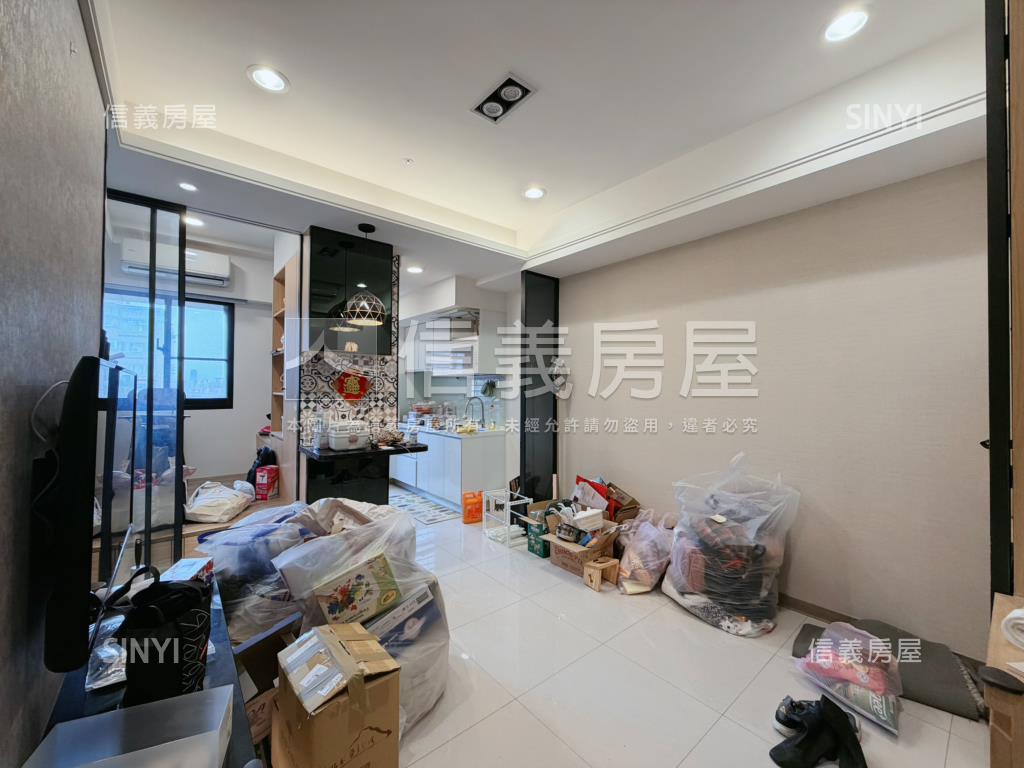 專任里享國高樓兩房房屋室內格局與周邊環境