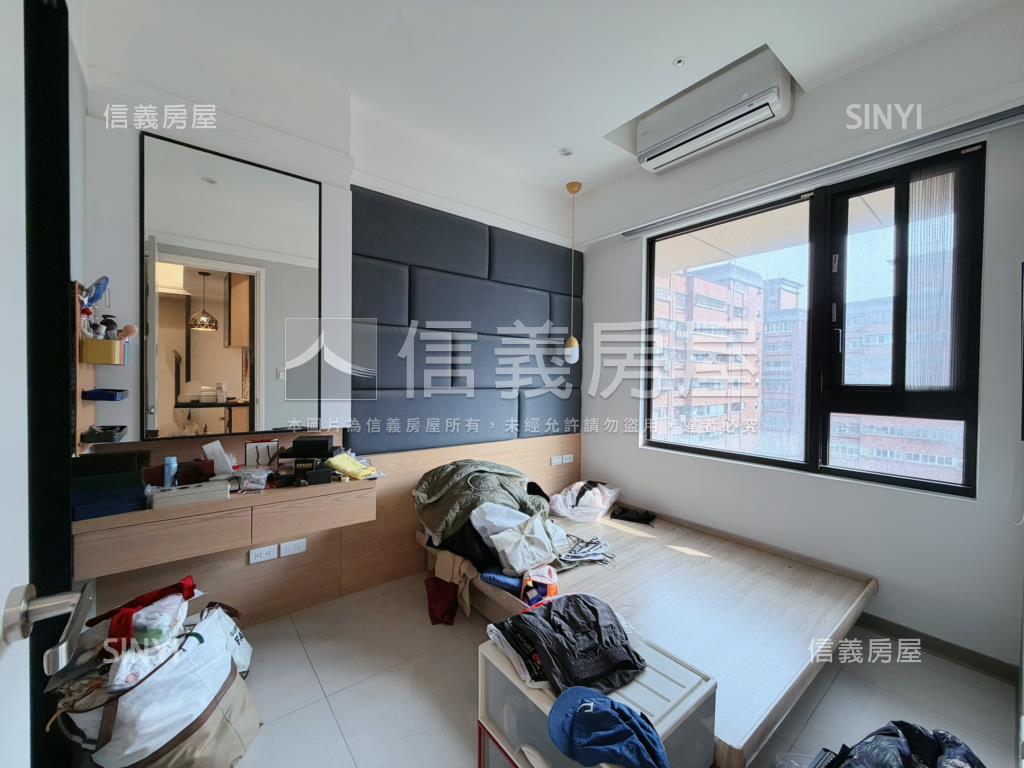 專任里享國高樓兩房房屋室內格局與周邊環境