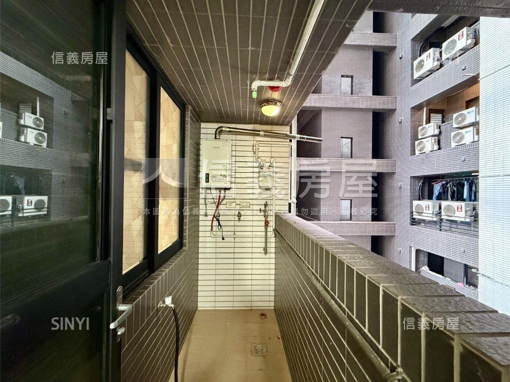 近都會公園小資兩房平車房屋室內格局與周邊環境