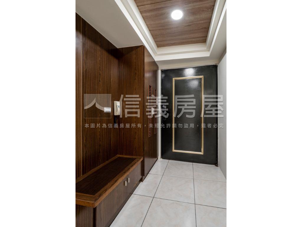 近大里軟體園區4房附平車房屋室內格局與周邊環境