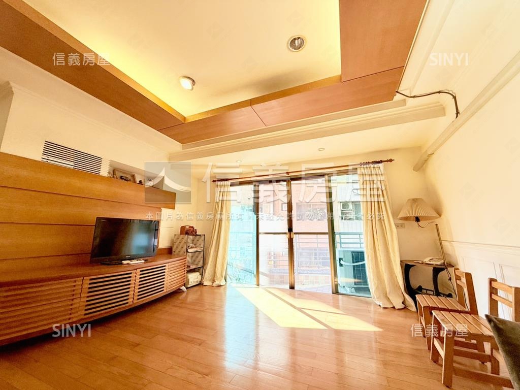 推薦！雙面採光大四房平車房屋室內格局與周邊環境