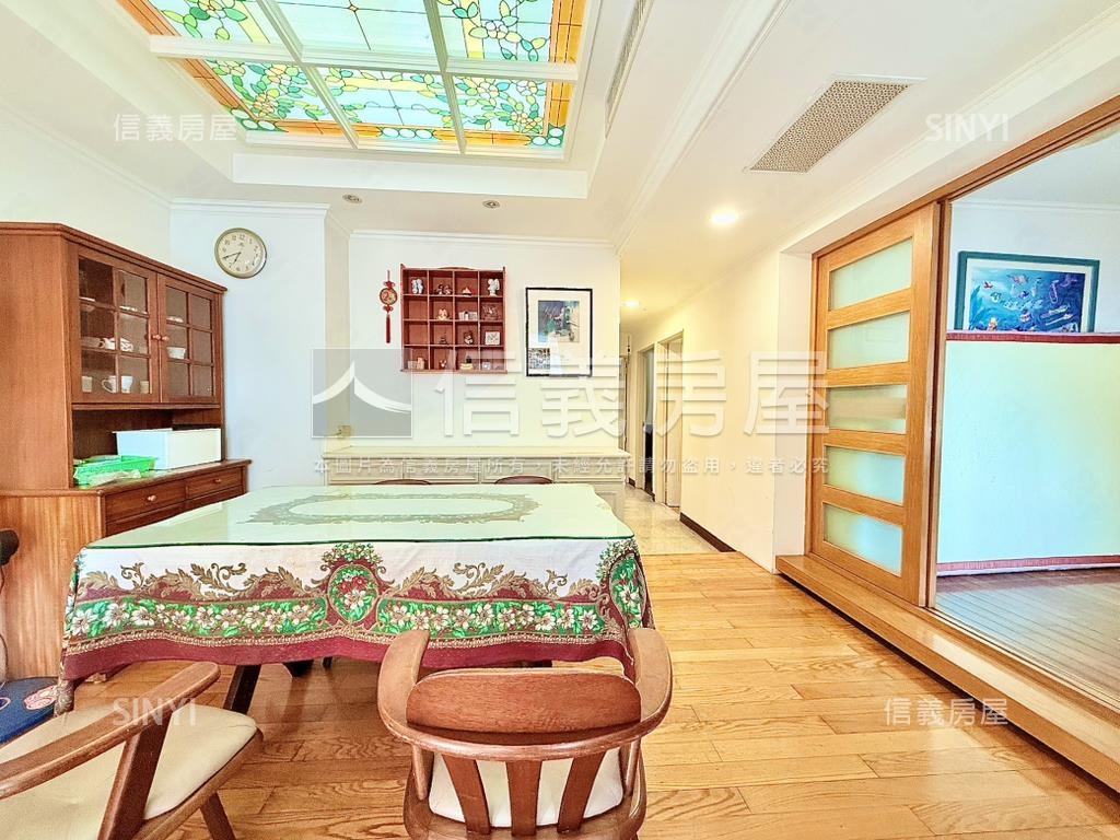 推薦！雙面採光大四房平車房屋室內格局與周邊環境