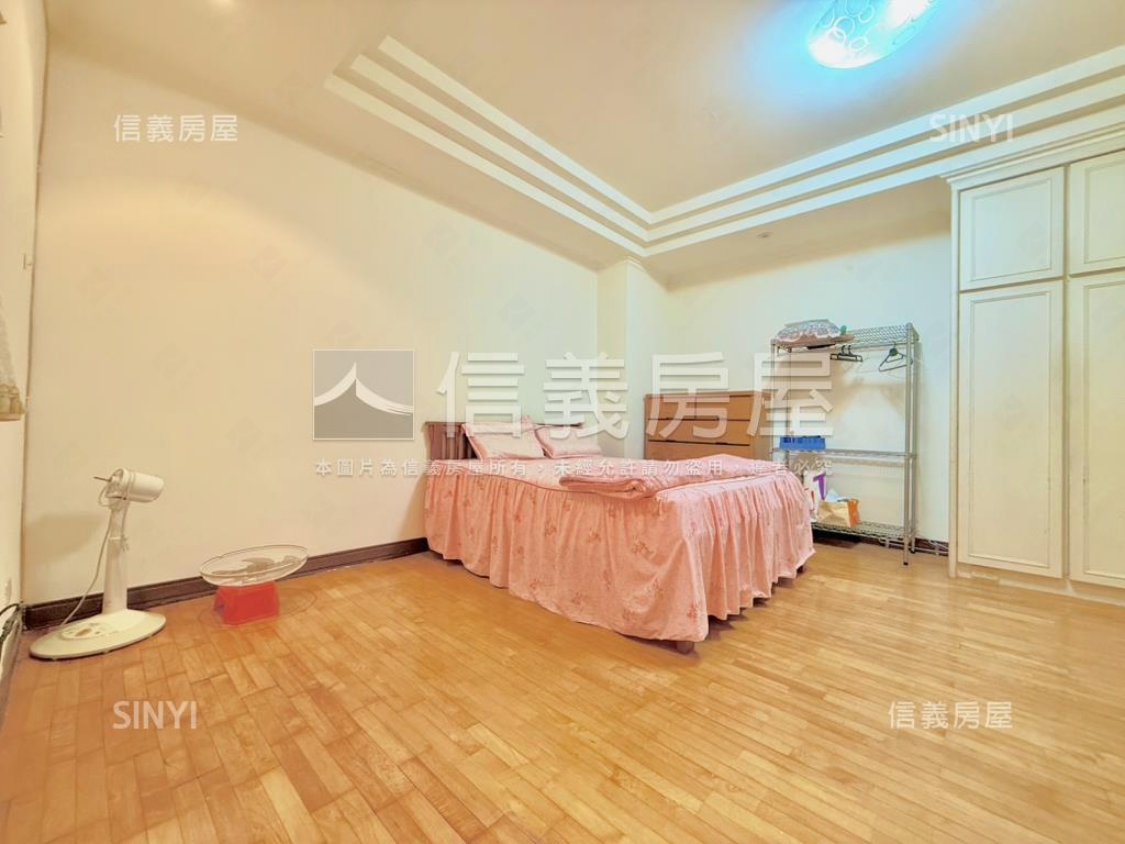 推薦！雙面採光大四房平車房屋室內格局與周邊環境