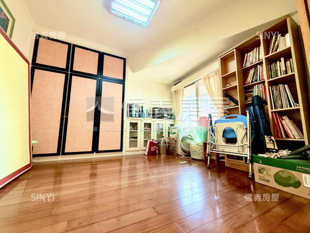 推薦！雙面採光大四房平車房屋室內格局與周邊環境