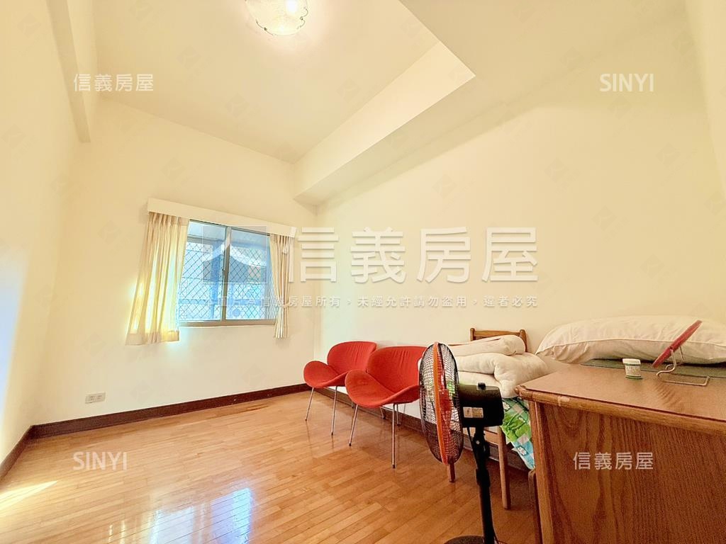 推薦！雙面採光大四房平車房屋室內格局與周邊環境