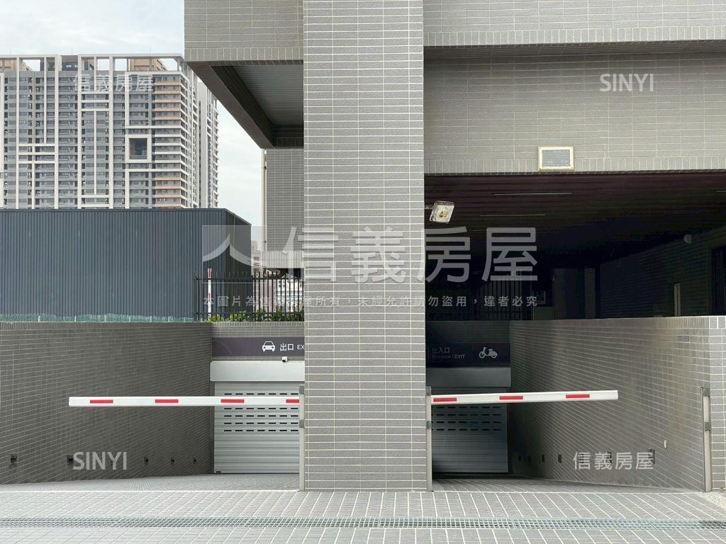 長虹天韻大三房平車房屋室內格局與周邊環境