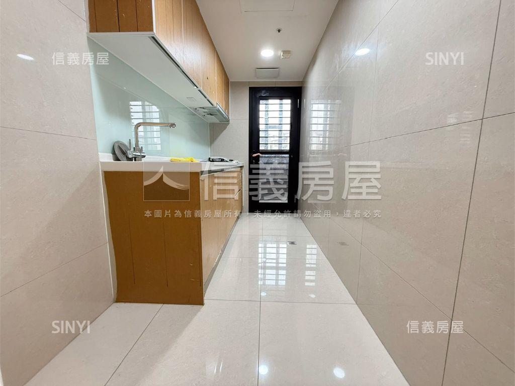 聚佳大值兩房兩衛成家首選房屋室內格局與周邊環境