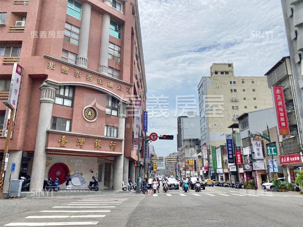 近台中火車站華廈美屋房屋室內格局與周邊環境