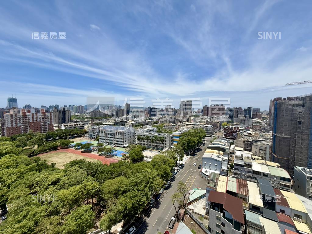尚觀靚亮２＋１房兩衛車位房屋室內格局與周邊環境