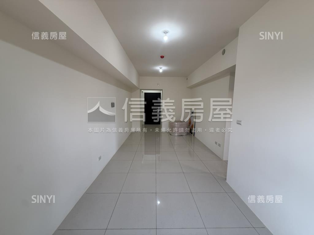 尚觀靚亮２＋１房兩衛車位房屋室內格局與周邊環境