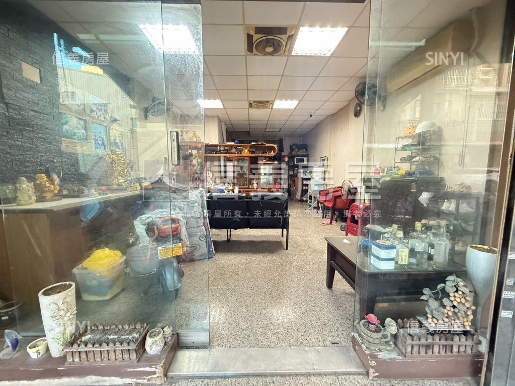 育安街首排，稀有店墅房屋室內格局與周邊環境