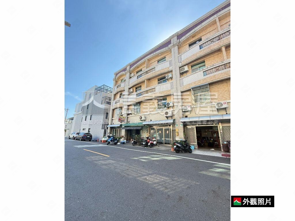 育安街首排，稀有店墅房屋室內格局與周邊環境