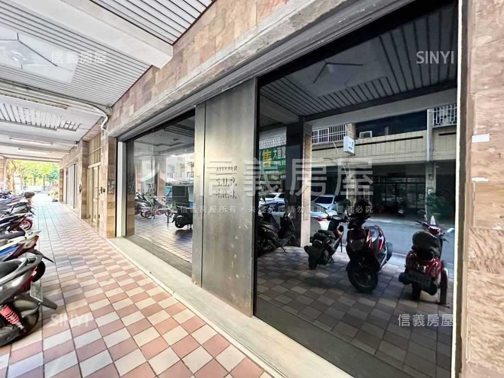 四期低總價大面寬金店面房屋室內格局與周邊環境