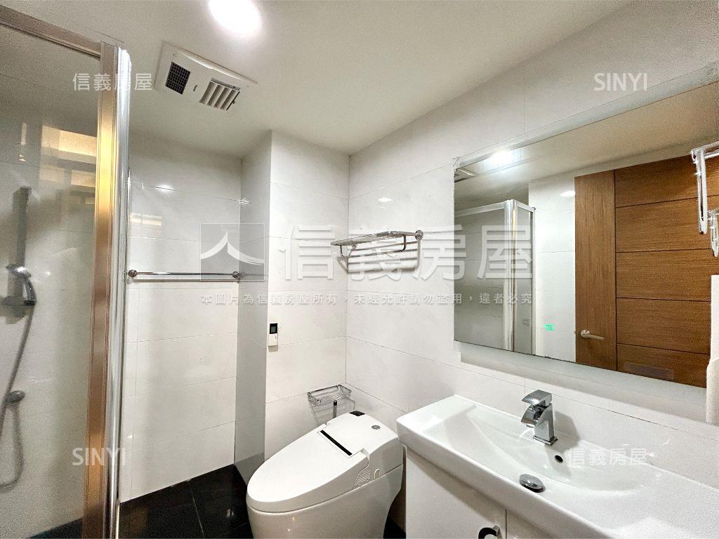 台北晶麒美妝兩房車位房屋室內格局與周邊環境