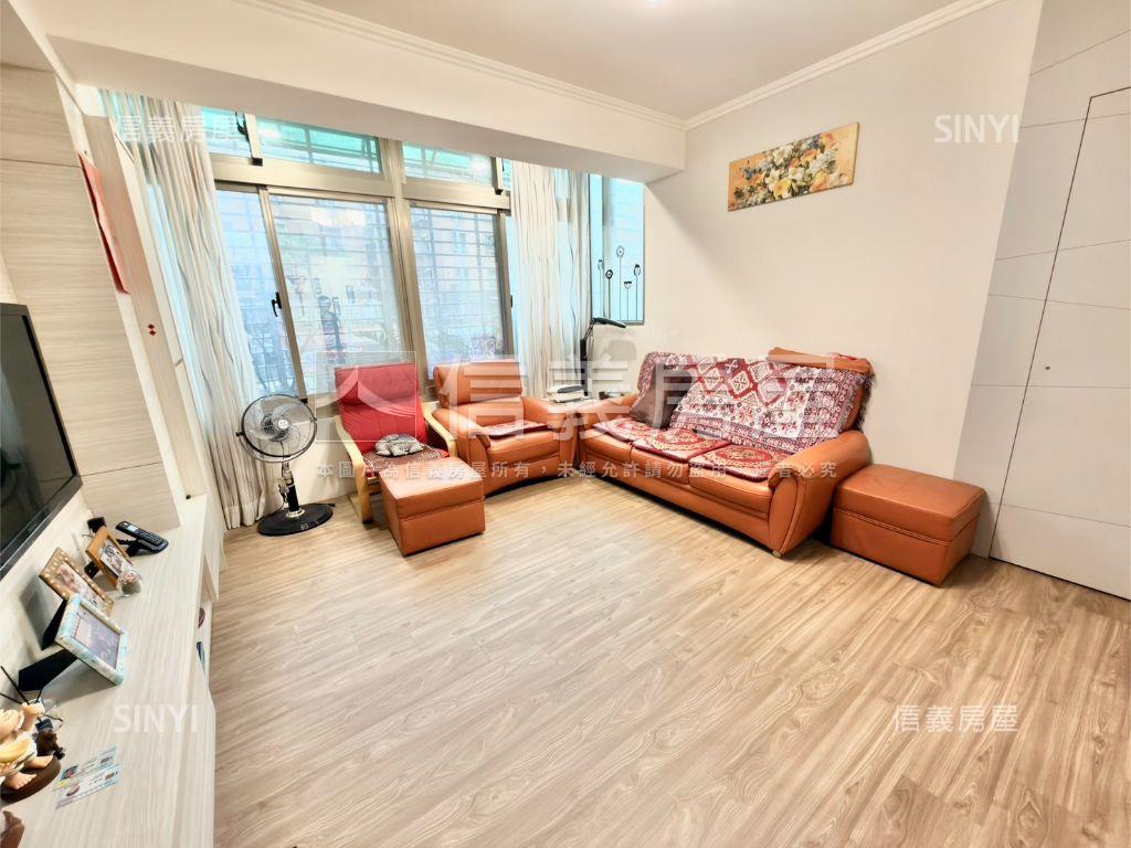 近萬大捷運金城華廈２房房屋室內格局與周邊環境