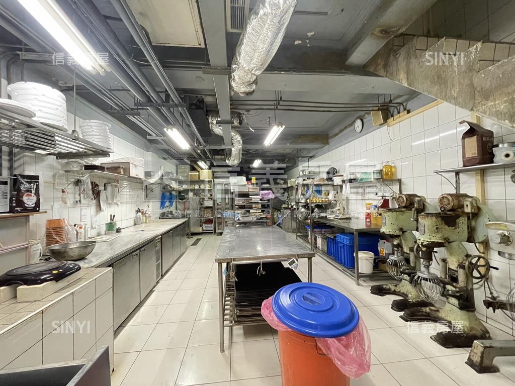 華航龍江稀有透天店面房屋室內格局與周邊環境