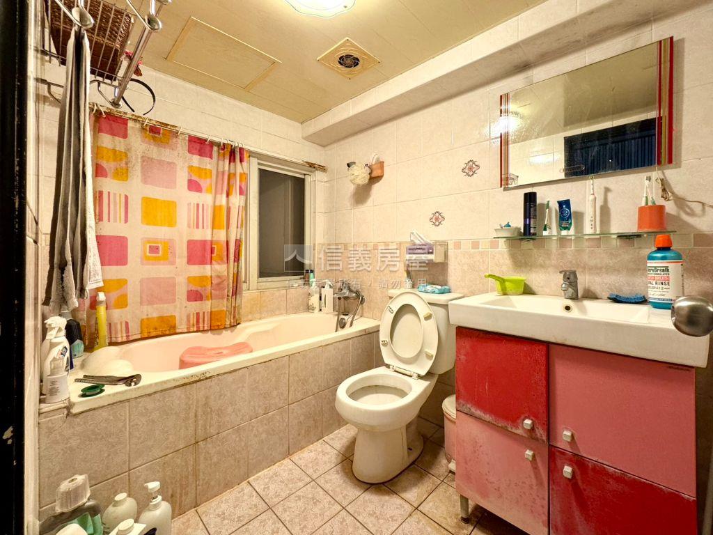 近成大南工美景採光宅房屋室內格局與周邊環境