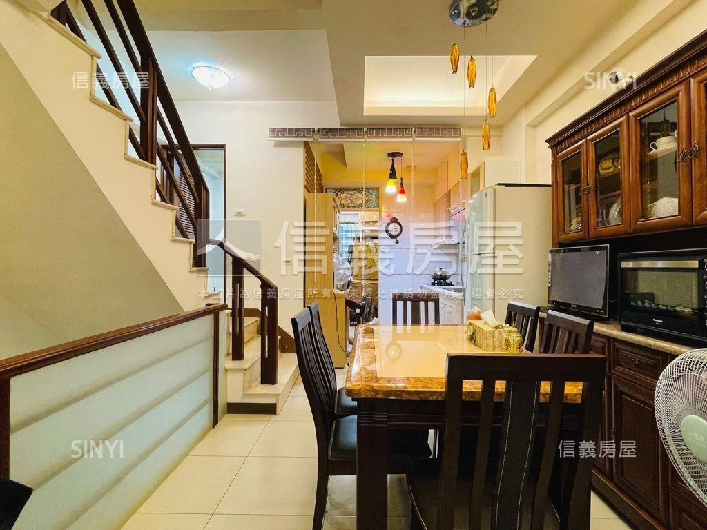 近灣市３８賺金透店房屋室內格局與周邊環境