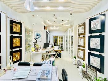 近灣市３８賺金透店