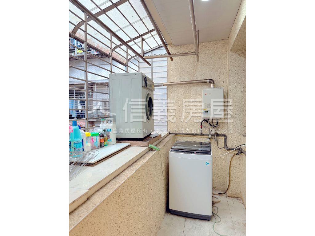 興安面綠公園採光精美華廈房屋室內格局與周邊環境