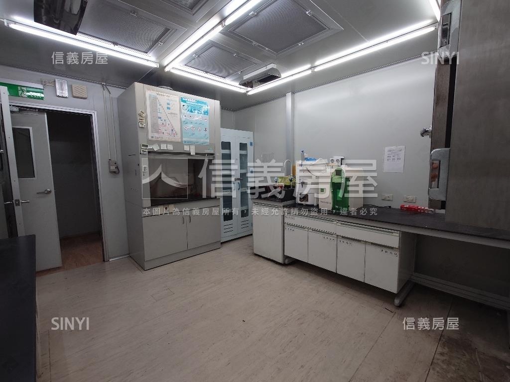 稀有釋出捷運辦公房屋室內格局與周邊環境