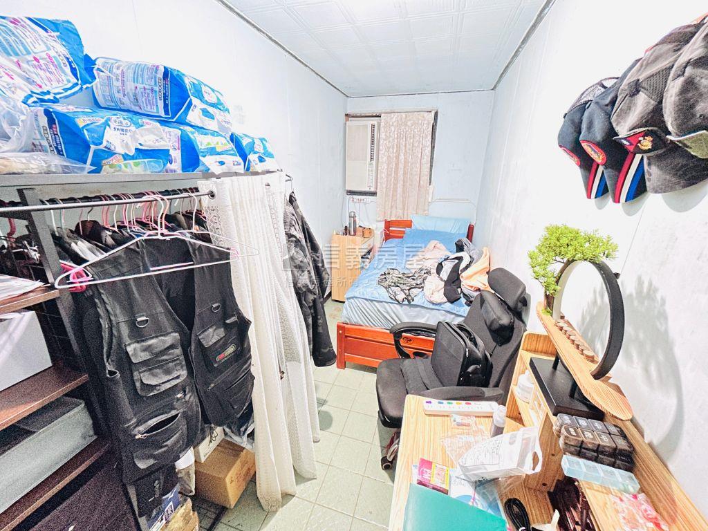 國際京城露台二房房屋室內格局與周邊環境