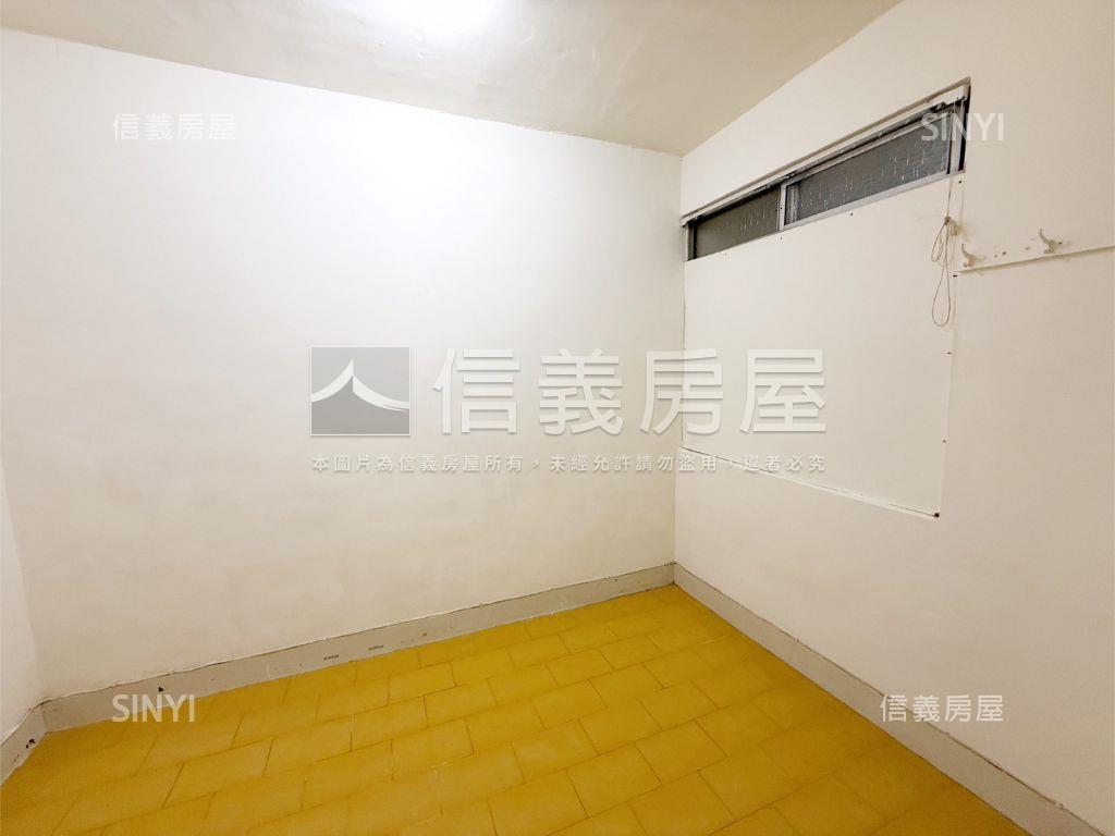 景安小資稀有公寓３樓房屋室內格局與周邊環境