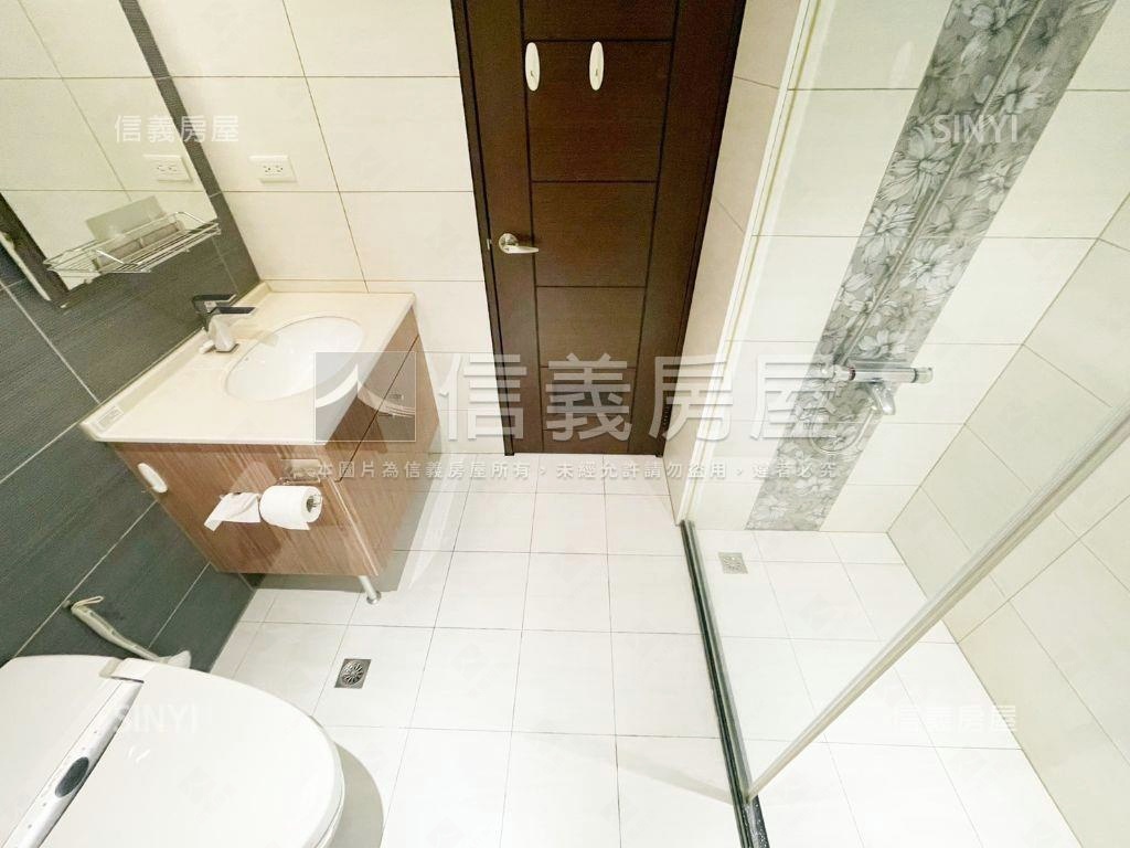 近ＳＢ１５站合康雲極２房房屋室內格局與周邊環境