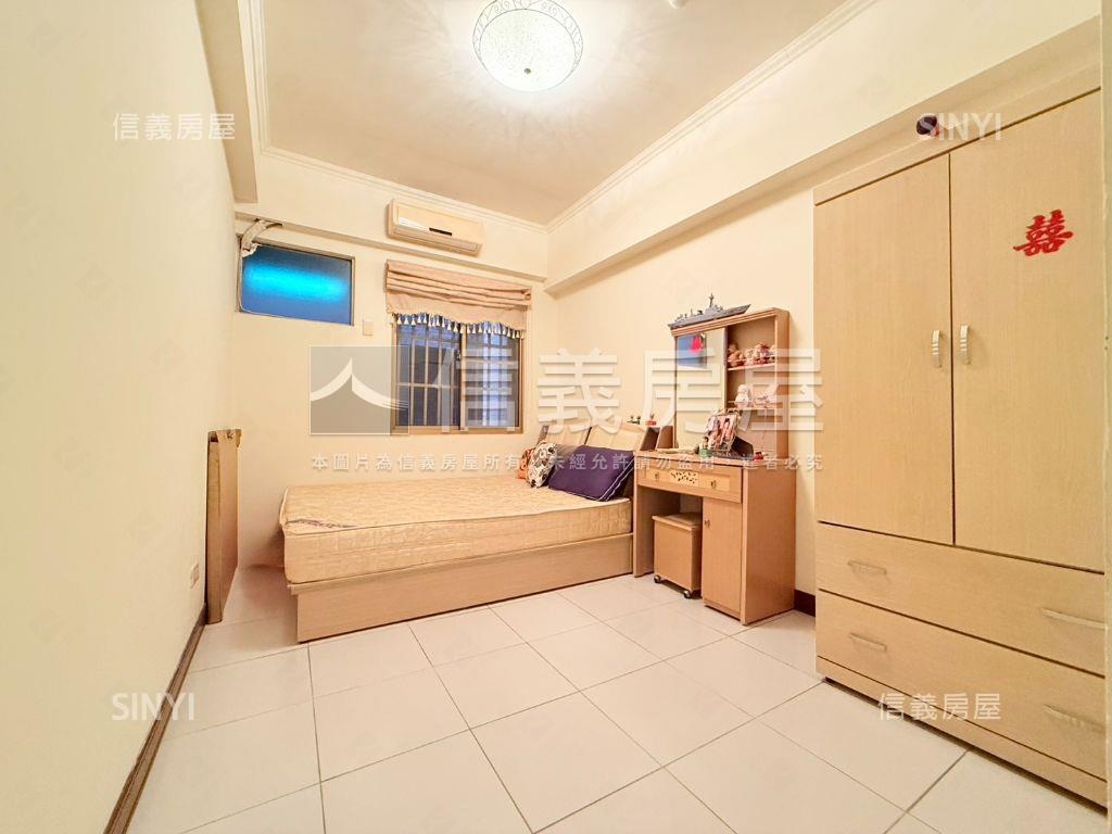 河堤溫馨三房平車房屋室內格局與周邊環境