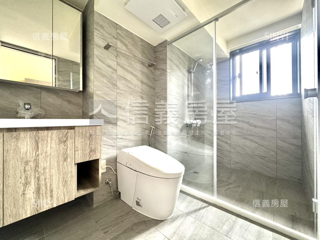 湖濱城全新挑高辦公室房屋室內格局與周邊環境