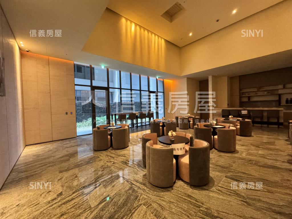 湖濱城全新挑高辦公室房屋室內格局與周邊環境