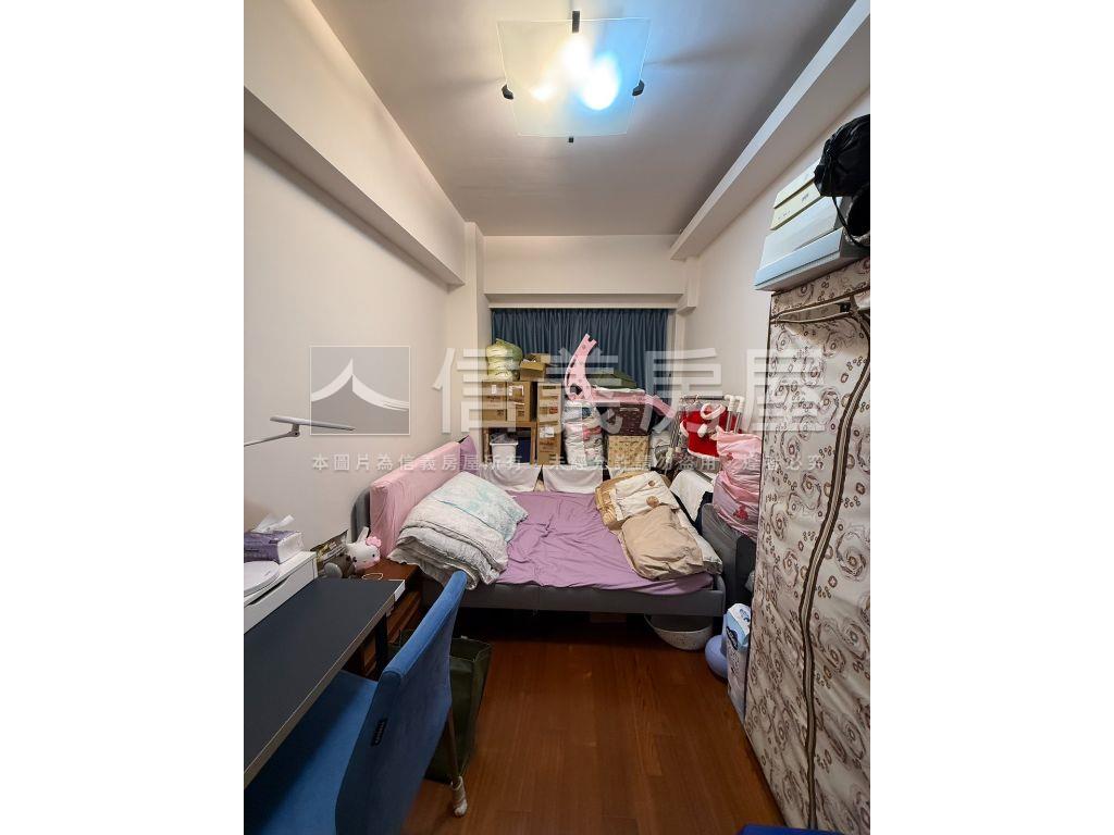 上越３房車位房屋室內格局與周邊環境