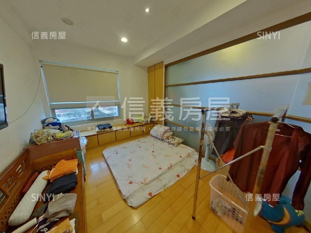 竹中晶苑大四房平面車位房屋室內格局與周邊環境